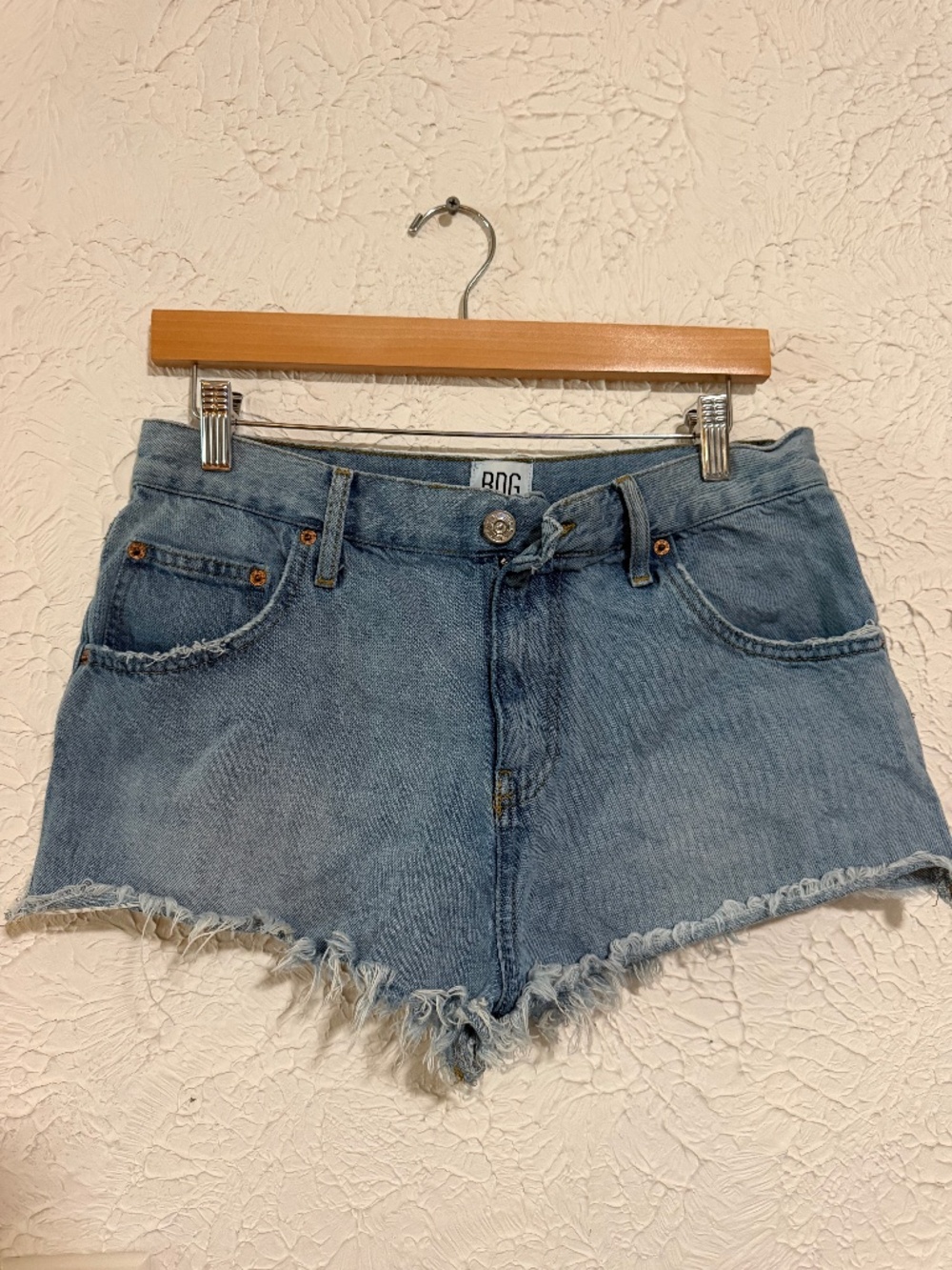 BDG Urban Outfitters Women's Denim Shorts W29 Light Wash High Rise Cutoff